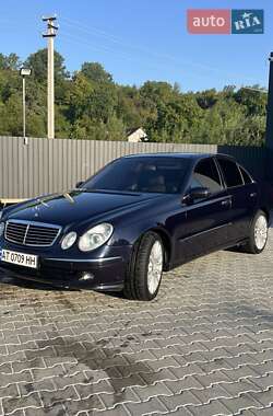 Седан Mercedes-Benz E-Class 2002 в Ивано-Франковске