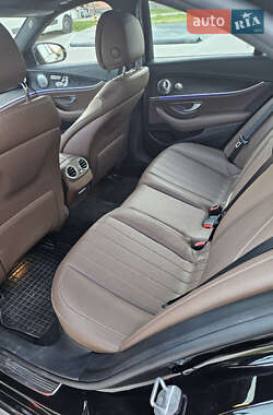 Седан Mercedes-Benz E-Class 2016 в Ровно