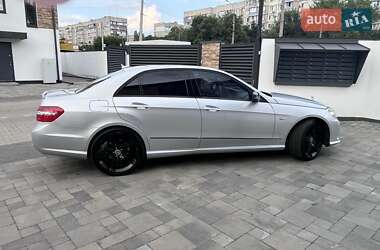 Седан Mercedes-Benz E-Class 2009 в 