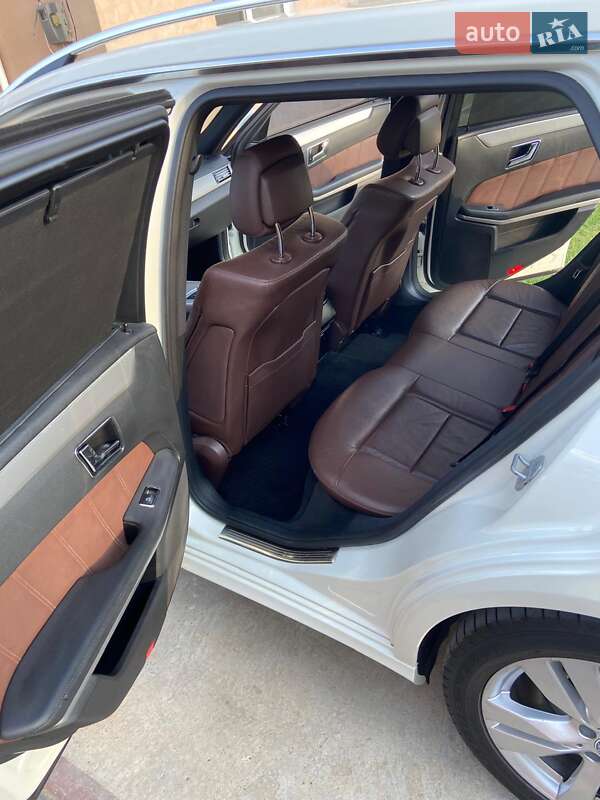 Універсал Mercedes-Benz E-Class 2010 в Южному