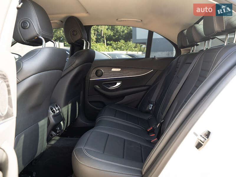 Седан Mercedes-Benz E-Class 2017 в Одесі