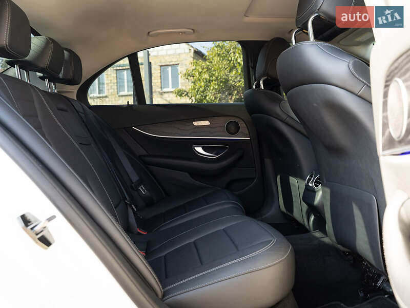 Седан Mercedes-Benz E-Class 2017 в Одесі