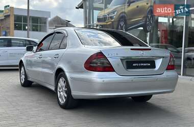 Седан Mercedes-Benz E-Class 2008 в 