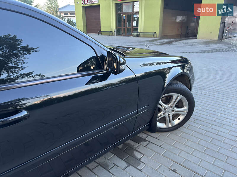 Седан Mercedes-Benz E-Class 2008 в Ивано-Франковске