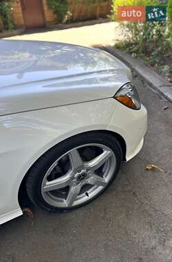 Седан Mercedes-Benz E-Class 2015 в 