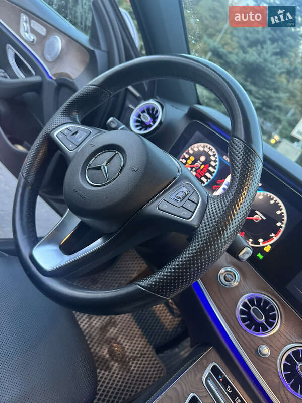 Універсал Mercedes-Benz E-Class 2017 в Львові