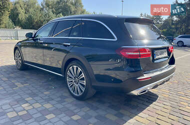 Универсал Mercedes-Benz E-Class 2017 в 