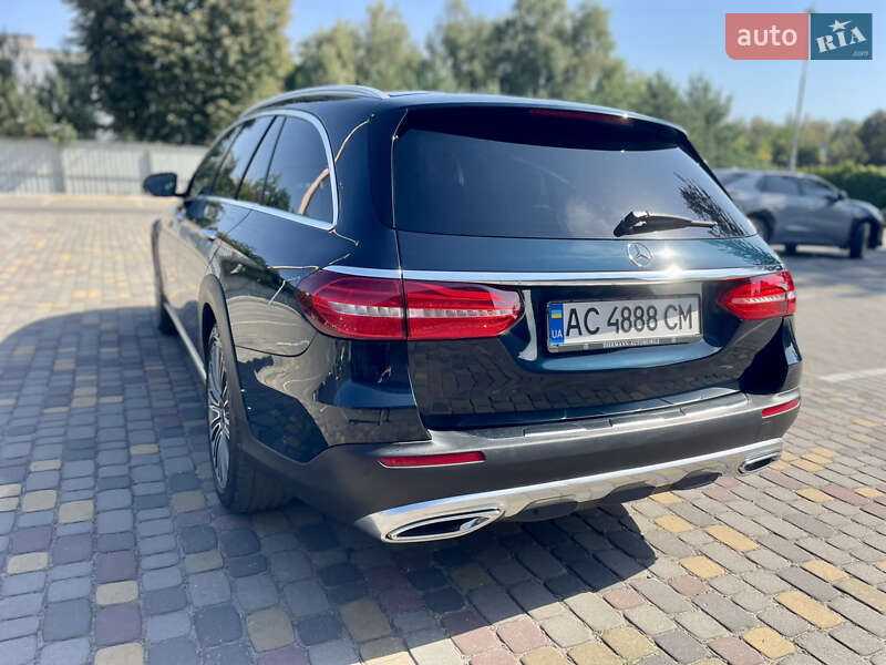 Універсал Mercedes-Benz E-Class 2017 в Луцьку