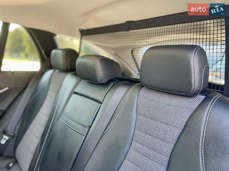 Універсал Mercedes-Benz E-Class 2017 в Луцьку