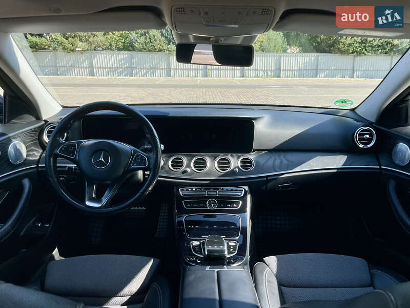 Універсал Mercedes-Benz E-Class 2017 в Луцьку
