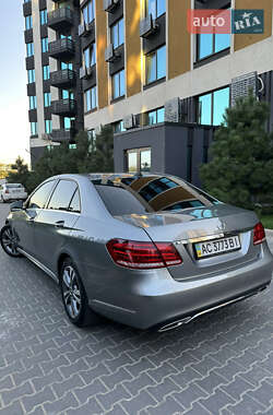 Седан Mercedes-Benz E-Class 2014 в 