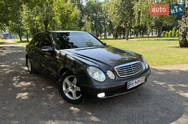 Седан Mercedes-Benz E-Class 2004 в 