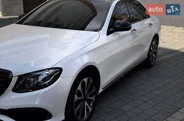 Седан Mercedes-Benz E-Class 2018 в 