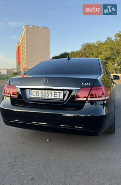 Седан Mercedes-Benz E-Class 2013 в 