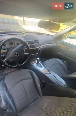 Седан Mercedes-Benz E-Class 2004 в 