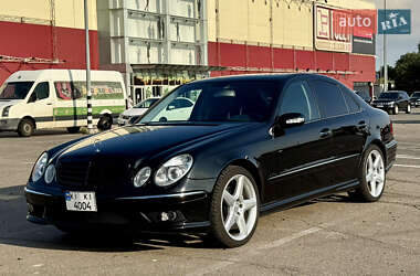 Седан Mercedes-Benz E-Class 2004 в Києві