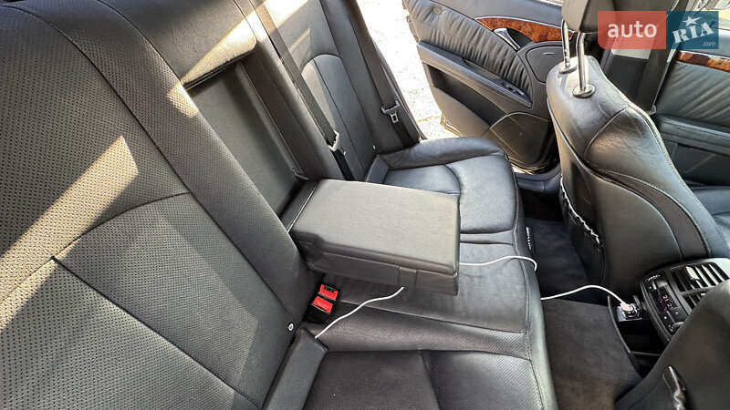 Седан Mercedes-Benz E-Class 2004 в Киеве фото 21 Седан Mercedes-Benz E-Class 2004 в Киеве
