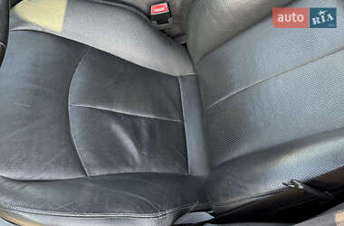 Седан Mercedes-Benz E-Class 2004 в Києві