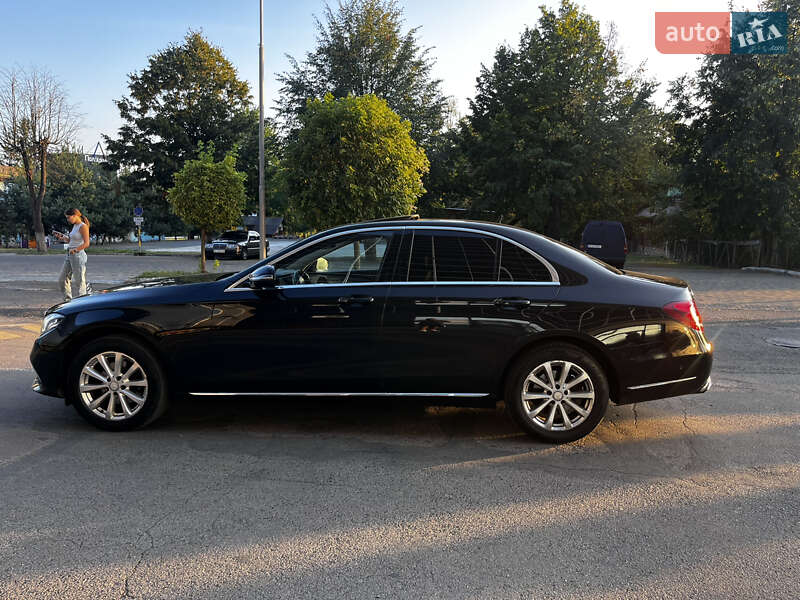 Седан Mercedes-Benz E-Class 2016 в Луцьку