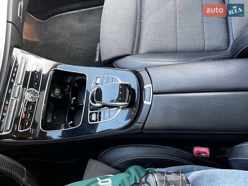 Седан Mercedes-Benz E-Class 2016 в Луцьку