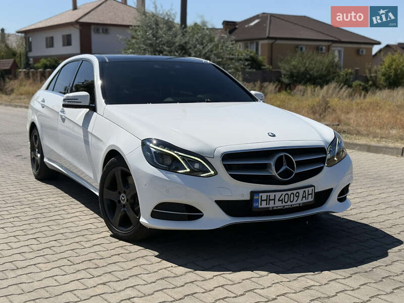 Седан Mercedes-Benz E-Class 2014 в 