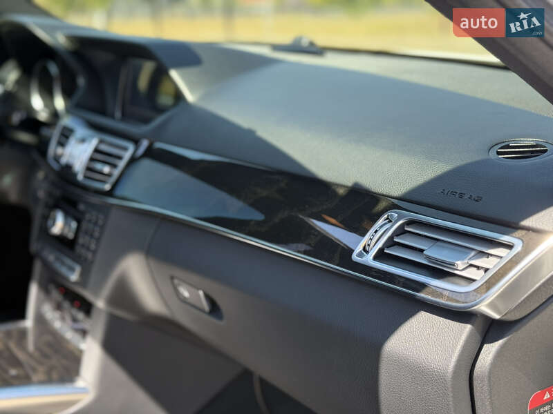 Седан Mercedes-Benz E-Class 2014 в Одессе