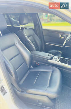 Универсал Mercedes-Benz E-Class 2012 в 