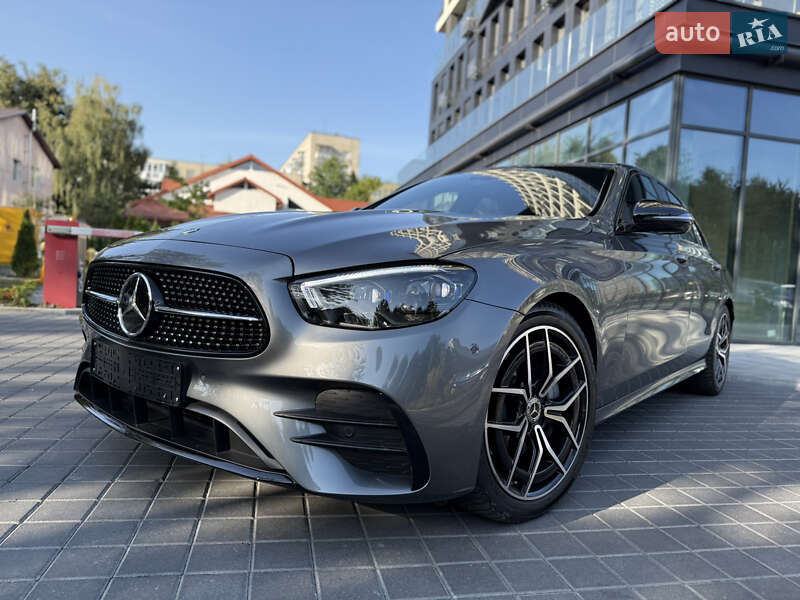 Седан Mercedes-Benz E-Class 2023 в 