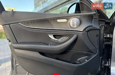 Седан Mercedes-Benz E-Class 2023 в 