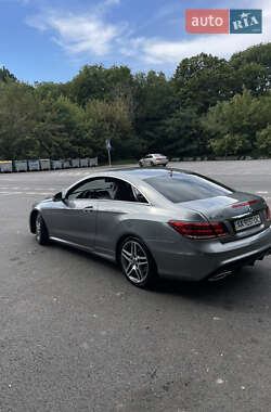 Купе Mercedes-Benz E-Class 2013 в 