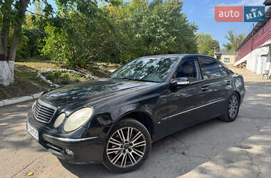 Седан Mercedes-Benz E-Class 2003 в 