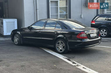 Седан Mercedes-Benz E-Class 2007 в Киеве