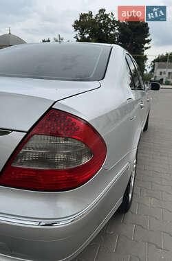 Седан Mercedes-Benz E-Class 2006 в 