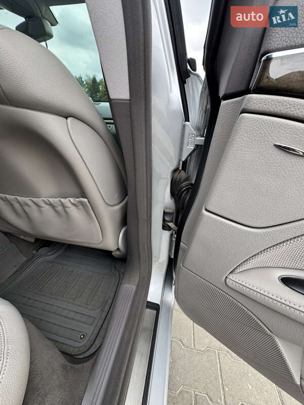 Седан Mercedes-Benz E-Class 2006 в Измаиле