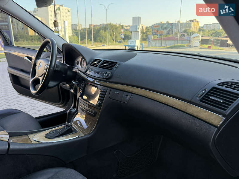 Седан Mercedes-Benz E-Class 2007 в Хмельницком