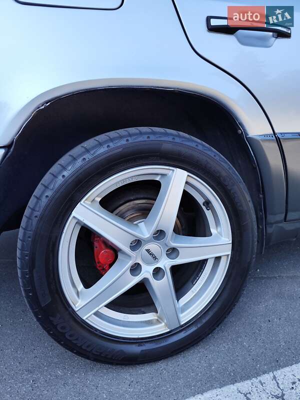 Седан Mercedes-Benz E-Class 1994 в Днепре