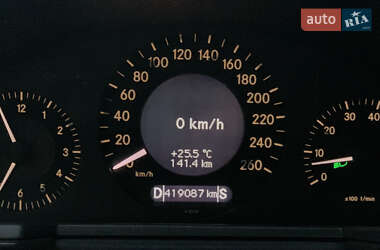 Универсал Mercedes-Benz E-Class 2005 в 