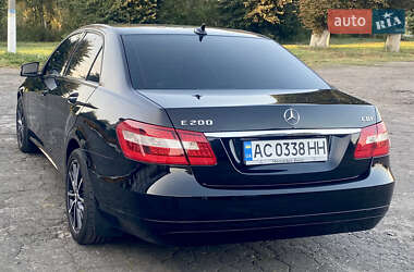 Седан Mercedes-Benz E-Class 2010 в 