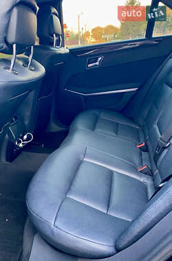 Седан Mercedes-Benz E-Class 2010 в 