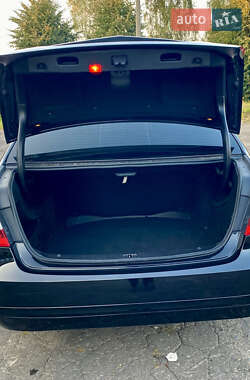 Седан Mercedes-Benz E-Class 2010 в 