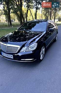 Седан Mercedes-Benz E-Class 2012 в 