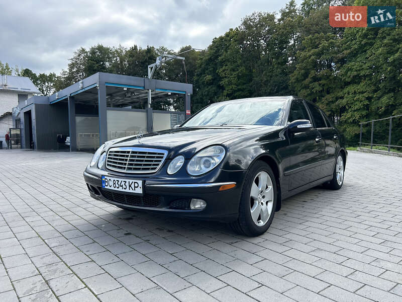Седан Mercedes-Benz E-Class 2003 в Долине