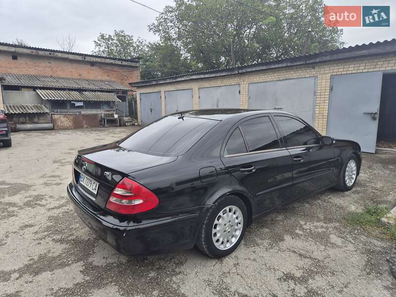 Седан Mercedes-Benz E-Class 2005 в Дунаївцях
