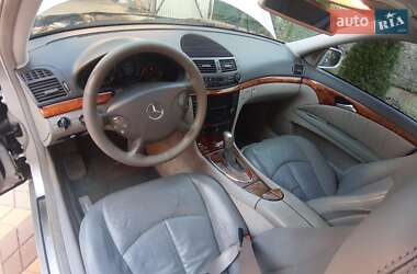 Седан Mercedes-Benz E-Class 2003 в 