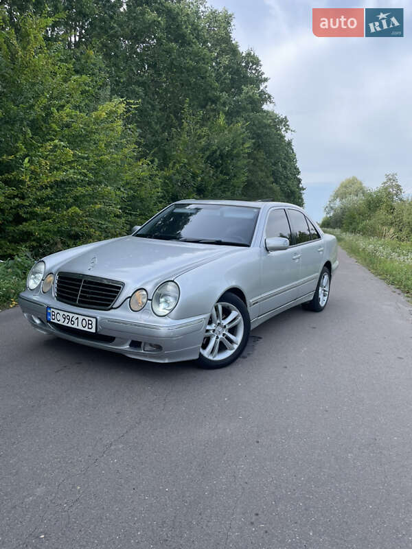 Mercedes-Benz E-Class 2001