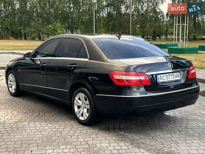 Седан Mercedes-Benz E-Class 2009 в Ковеле