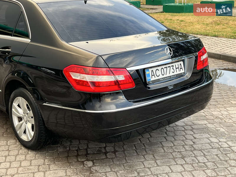 Седан Mercedes-Benz E-Class 2009 в Ковеле