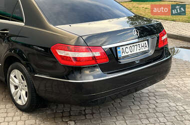 Седан Mercedes-Benz E-Class 2009 в 