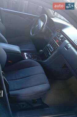 Седан Mercedes-Benz E-Class 1999 в 
