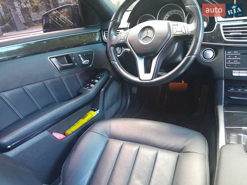 Седан Mercedes-Benz E-Class 2015 в Дрогобичі
